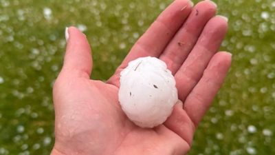 Cayó granizo en Córdoba: Unquillo y Mendiolaza, los más afectados, y rige alerta amarilla por tormentas - qpasó
